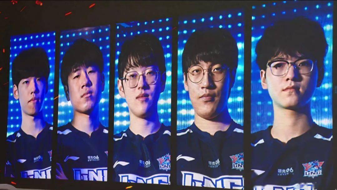 是他们连续 是他们连续