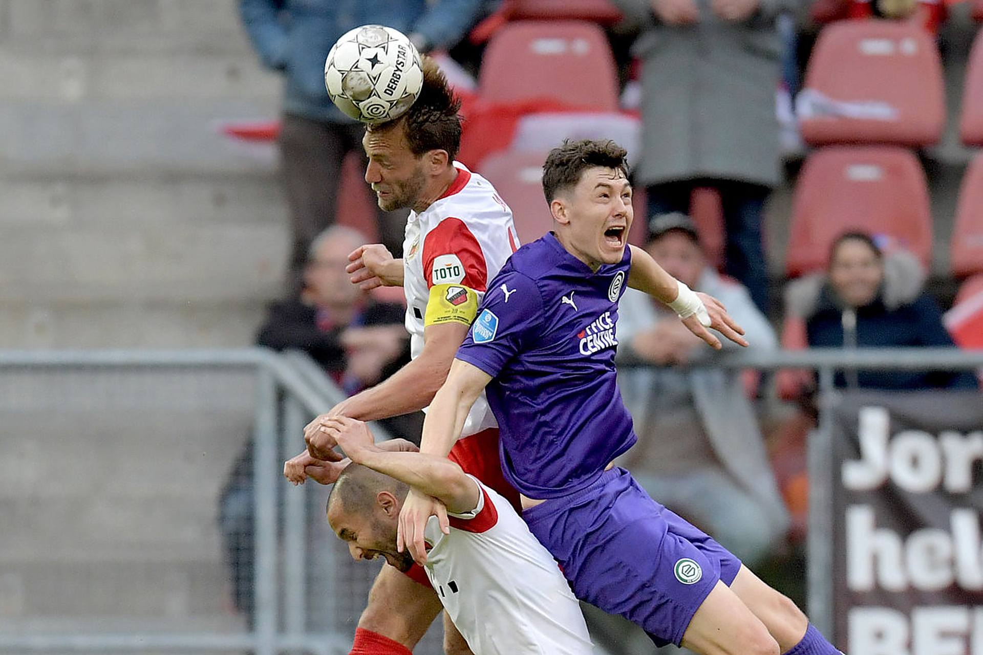 不当行为的 不当行为的